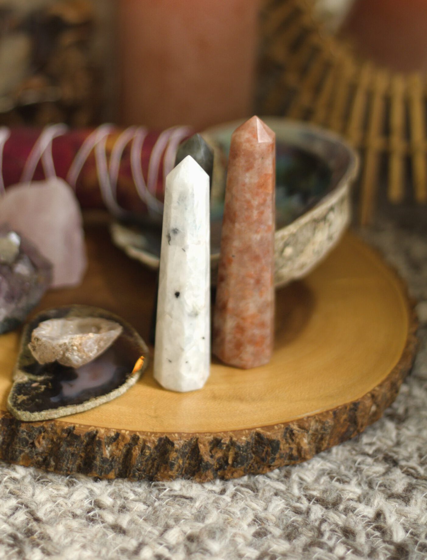 Regenboog Maansteen Obelisk