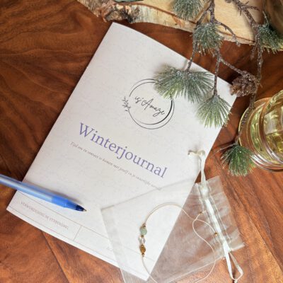 journal, schrijven, meditatie, zelfliefde, ontwikkeling, sieraad, armband, seizoenen